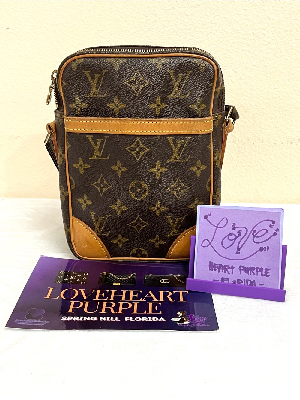AUTH LOUIS VUITTON DANUBE PM